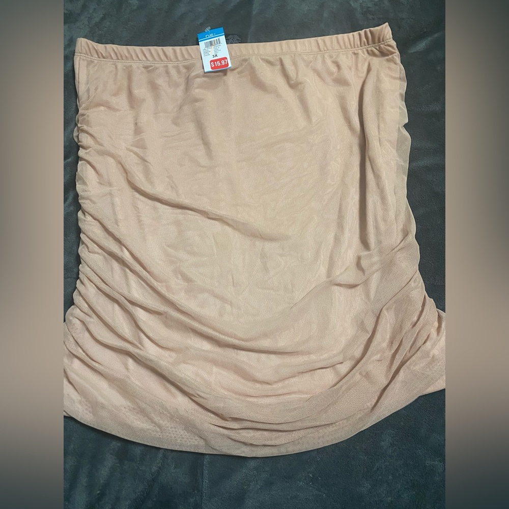 Beige mini skirt
